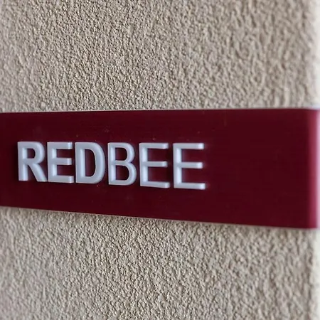 Apartment The Red Bee *