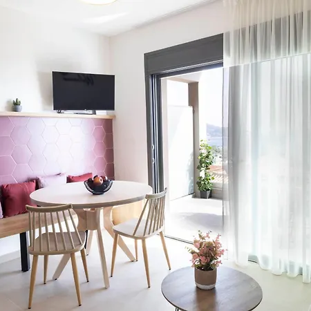The Red Bee Apartment